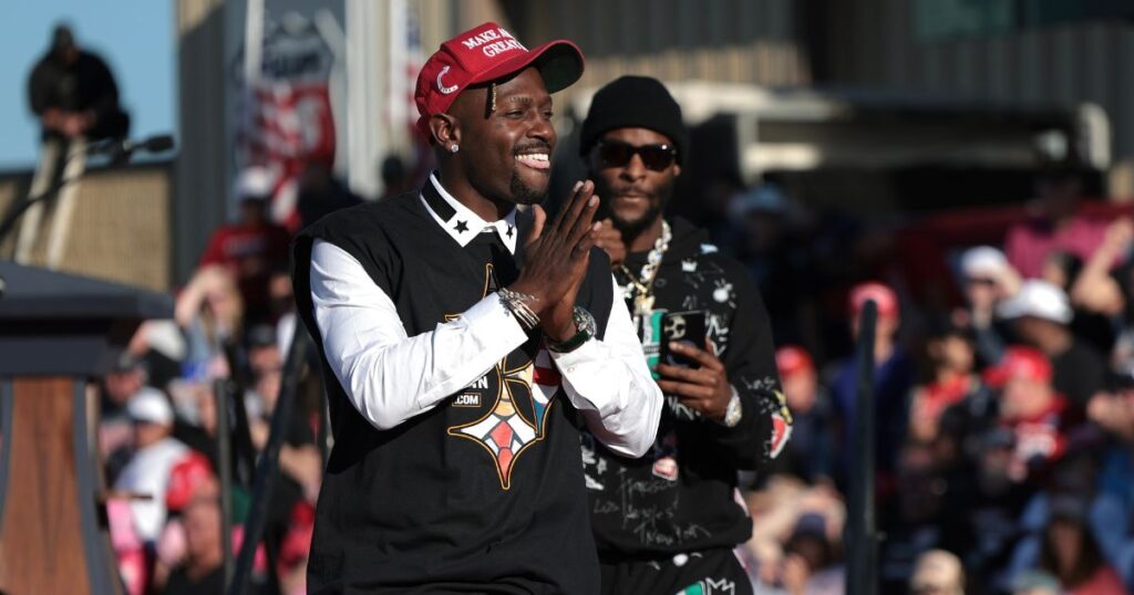 Watch: Super Bowl Champ Antonio Brown Stomps All Over Tim Walz’s Coaching Career in Front of Thousands
