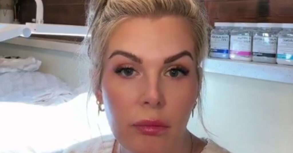 Justice: She Trashed Pro-Trump Clients, Now Devastated Salon Owner Is Applying for Fast-Food Work