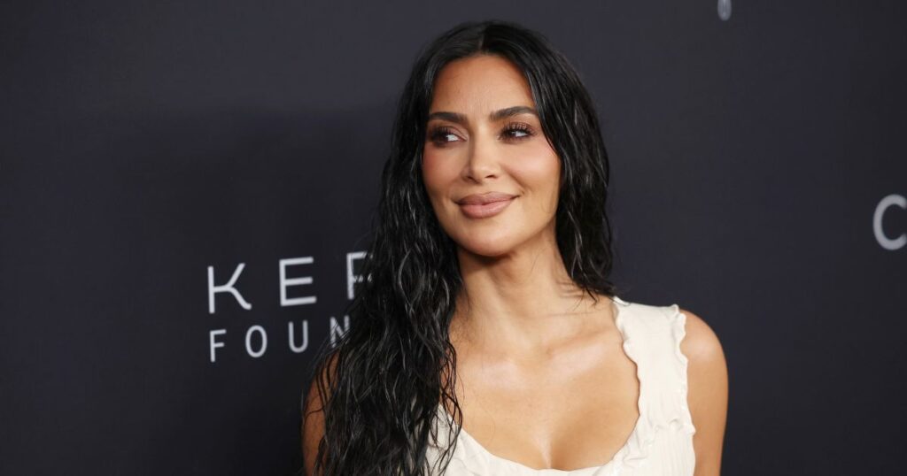 Fans Melt Down After Kim Kardashian Drops Subtle Melania Message